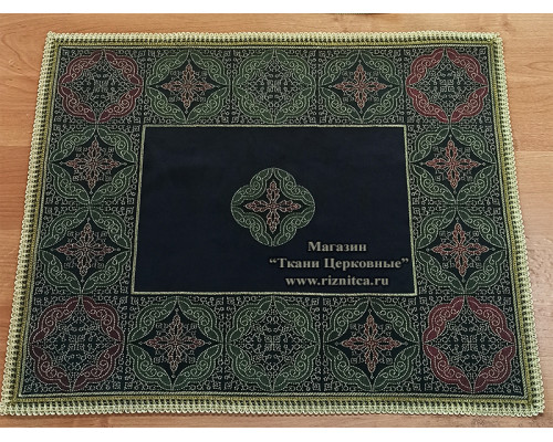 Покровцы с вышивкой