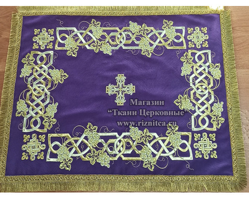 Покровцы с вышивкой