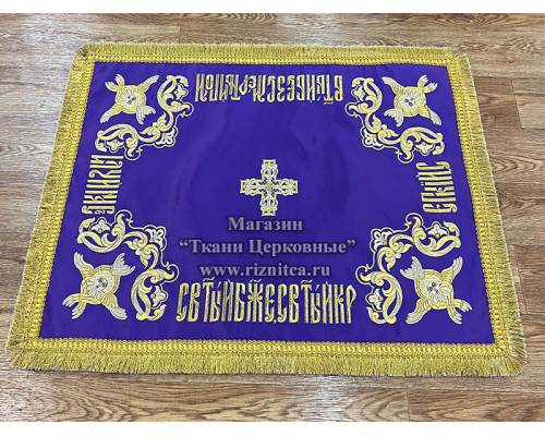 Покровцы с вышивкой