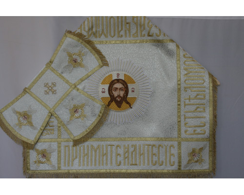 Покровцы с вышивкой
