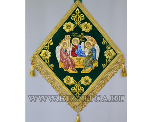 Вышитая палица