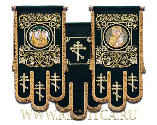 Вышитые хоругви