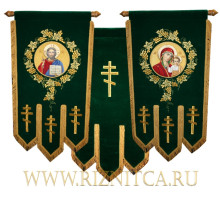 Вышитые хоругви