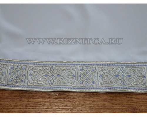 Подризник с вышивкой.
