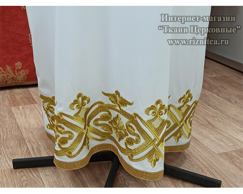 Подризник с вышивкой.