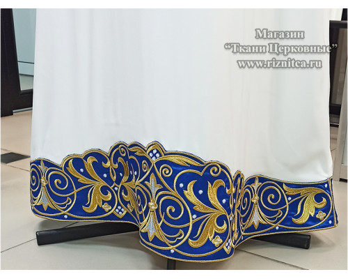 Подризник с вышивкой.