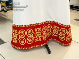 Подризник с вышивкой.