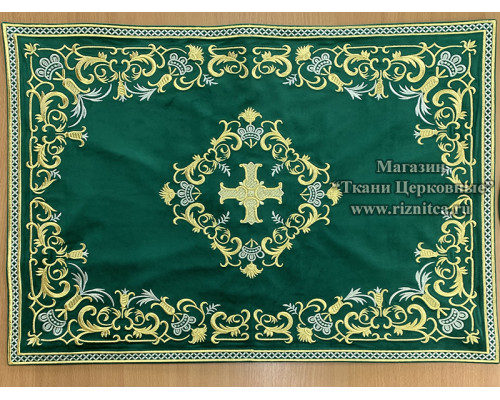 Покровцы с вышивкой