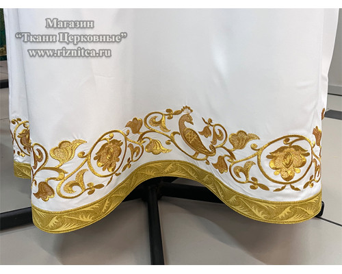 Подризник с вышивкой.