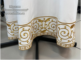 Подризник с вышивкой.