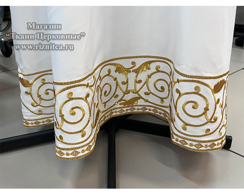 Подризник с вышивкой.