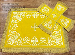 Покровцы с вышивкой