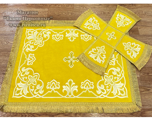 Покровцы с вышивкой