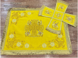 Покровцы с вышивкой