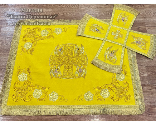 Покровцы с вышивкой