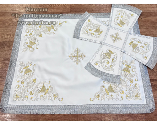 Покровцы с вышивкой