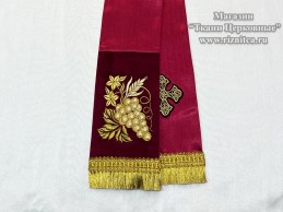 Закладка для Евангелия вышитая.